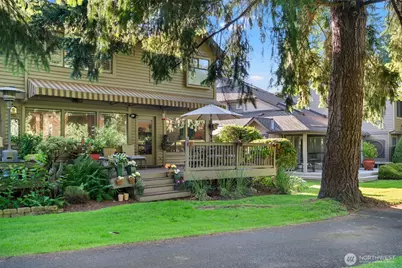 16968 65th Lane NE, Kenmore, WA 98028 - Photo 5