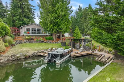 5129 W Tapps Drive E, Lake Tapps, WA 98391 - Photo 1