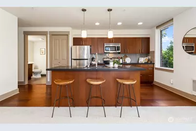 4547 8th Avenue NE #310, Seattle, WA 98105 - Photo 7