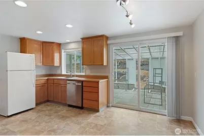 7675 Old Military Road NE, Bremerton, WA 98311 - Photo 11