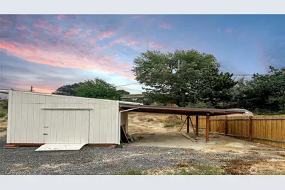 225 W Linden Avenue, Moses Lake, WA 98837 - Photo 39