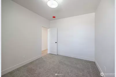 225 W Linden Avenue, Moses Lake, WA 98837 - Photo 21