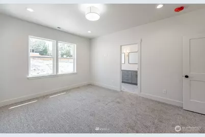 225 W Linden Avenue, Moses Lake, WA 98837 - Photo 33