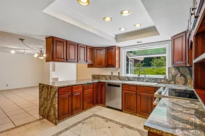 884 Kamus Place, Fox Island, WA 98333 - Photo 9