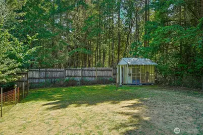 884 Kamus Place, Fox Island, WA 98333 - Photo 33