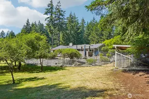 884 Kamus Pl, Fox Island, WA 98333 - Photo 37