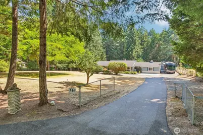 884 Kamus Place, Fox Island, WA 98333 - Photo 3