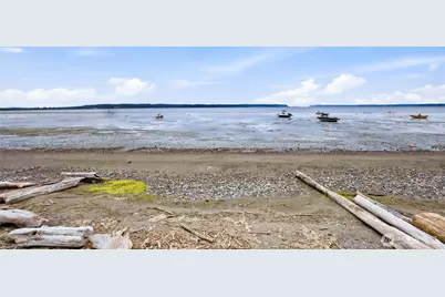 872 Juniper Pointe Lane, Camano Island, WA 98282 - Photo 5