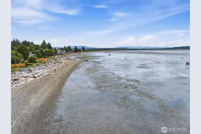 872 Juniper Pointe Lane, Camano Island, WA 98282 - Photo 21