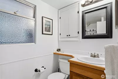 872 Juniper Pointe Lane, Camano Island, WA 98282 - Photo 13