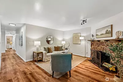 12727 NE 116th Lane #F7, Kirkland, WA 98034 - Photo 3