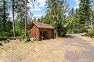 181 Lodgepole Ln, Cougar, WA 98616 - Photo 5