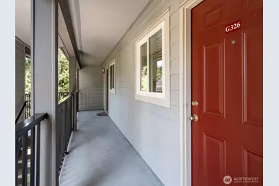 11114 NE 125th Lane #G326, Kirkland, WA 98034 - Photo 17