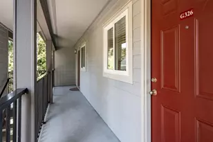 11114 NE 125th Ln, Kirkland, WA 98034 - Photo 17