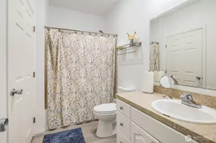 801 N Rainier Ave, Renton, WA 98057 - Photo 13