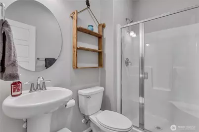 33161 Glacier Avenue SE, Black Diamond, WA 98010 - Photo 17