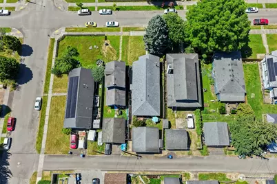 2423 Chestnut Street, Everett, WA 98201 - Photo 35