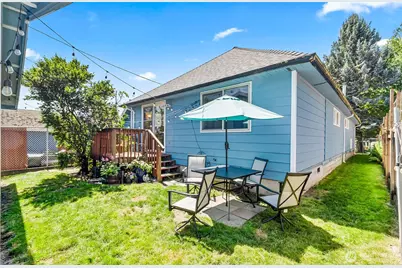 2423 Chestnut Street, Everett, WA 98201 - Photo 31