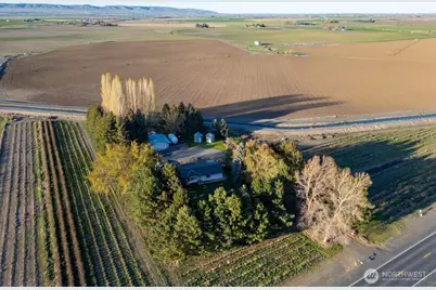 9700 Road 5 NW, Ephrata, WA 98823 - Photo 1