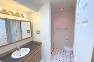 11519 SE 248th St, Kent, WA 98030 - Photo 13