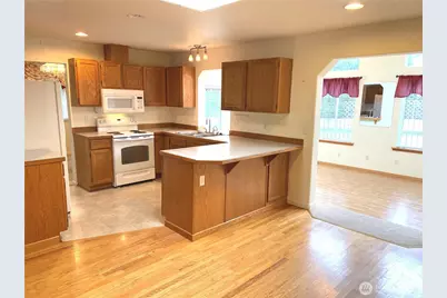 11519 SE 248th Street, Kent, WA 98030 - Photo 5