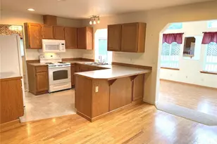 11519 SE 248th St, Kent, WA 98030 - Photo 5