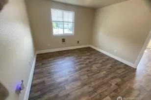 220 W 4th St, Aberdeen, WA 98520 - Photo 3