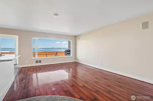 28120 Redondo Beach Dr S, Des Moines, WA 98198 - Photo 3