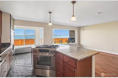 28120 Redondo Beach Drive S #108, Des Moines, WA 98198 - Photo 11