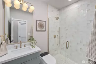 12520 24th Ave NE, Seattle, WA 98125 - Photo 17