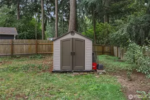 17323 W View Ln SE, Yelm, WA 98597 - Photo 29