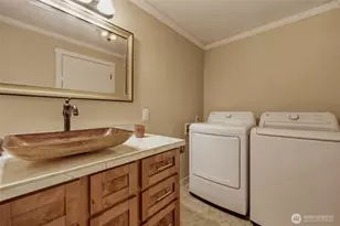 17323 W View Ln SE, Yelm, WA 98597 - Photo 15