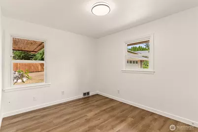 101 Browns Point Boulevard, Tacoma, WA 98422 - Photo 21