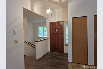 384 Selkirk Drive, Camano Island, WA 98282 - Photo 9