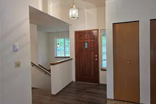 384 Selkirk Dr, Camano Island, WA 98282 - Photo 9
