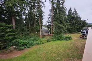 384 Selkirk Dr, Camano Island, WA 98282 - Photo 5