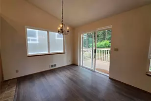 384 Selkirk Dr, Camano Island, WA 98282 - Photo 11