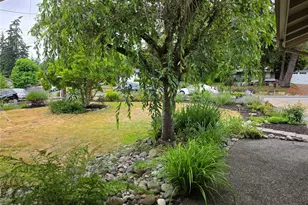 384 Selkirk Dr, Camano Island, WA 98282 - Photo 3