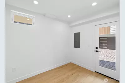 4113 Chilberg Avenue SW #B, Seattle, WA 98116 - Photo 29