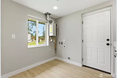 14402 Washington Avenue SW #4, Lakewood, WA 98498 - Photo 19