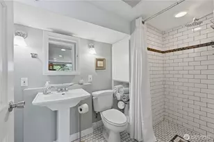 18002 25th Ave NE, Lake Forest Park, WA 98155 - Photo 19