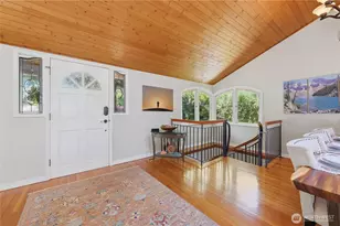 18002 25th Ave NE, Lake Forest Park, WA 98155 - Photo 3