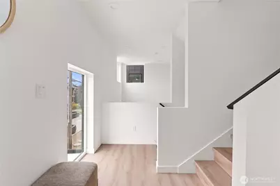 8863 Midvale Avenue N #A, Seattle, WA 98103 - Photo 13