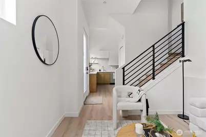 8863 Midvale Avenue N #A, Seattle, WA 98103 - Photo 5