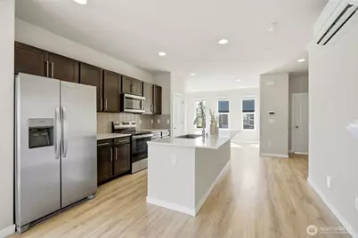 15113 40th Avenue W #C8, Lynnwood, WA 98087 - Photo 11