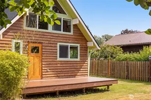 745 Larson St, Friday Harbor, WA 98250 - Photo 5