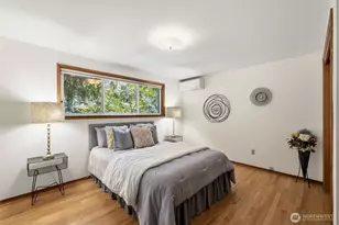 11706 36th Ave NE, Seattle, WA 98125 - Photo 15