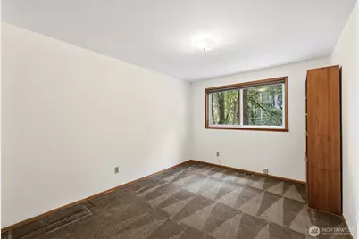 11706 36th Avenue NE, Seattle, WA 98125 - Photo 19