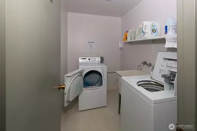3601 24th Avenue W #305, Seattle, WA 98199 - Photo 17