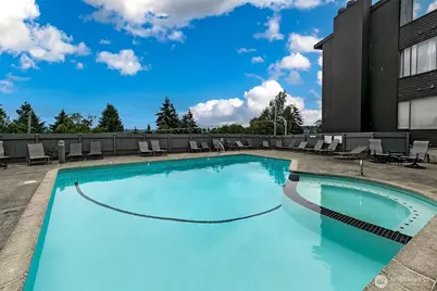 3601 24th Avenue W #305, Seattle, WA 98199 - Photo 21